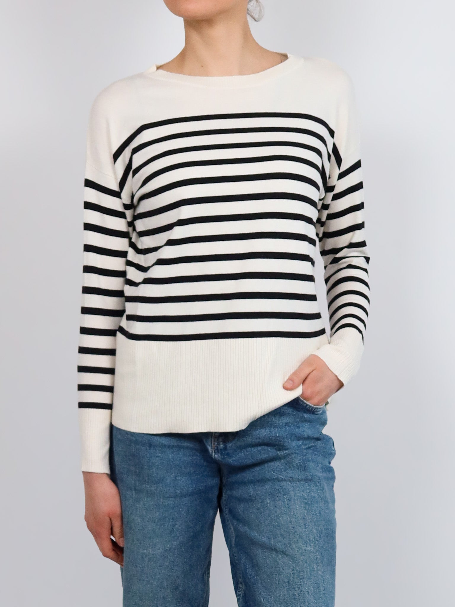 PULLOVER STRIPED