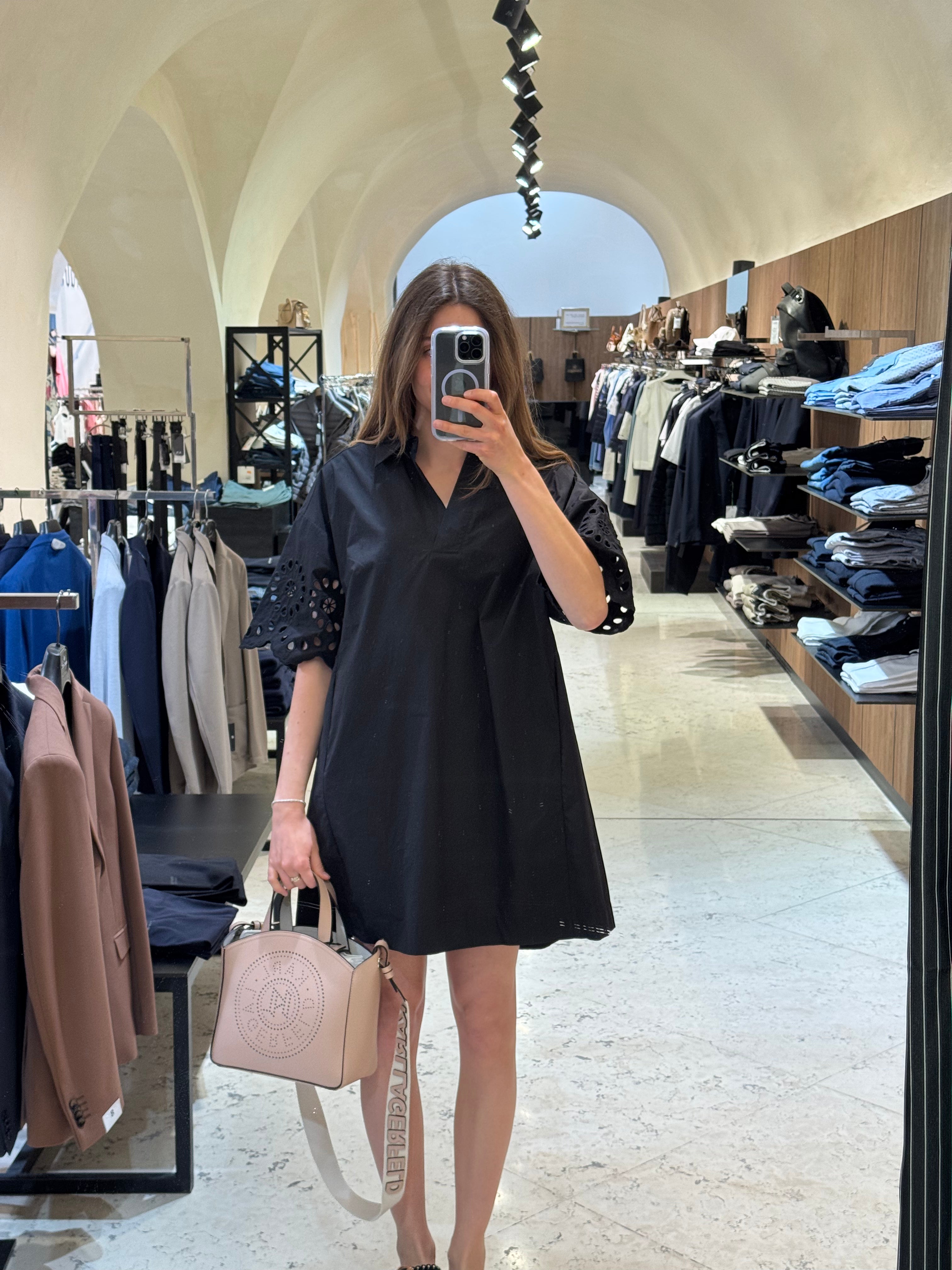 Kurzes Hemdblusenkleid mit Spitzenärmeln – V-Ausschnitt, 100 % Baumwolle