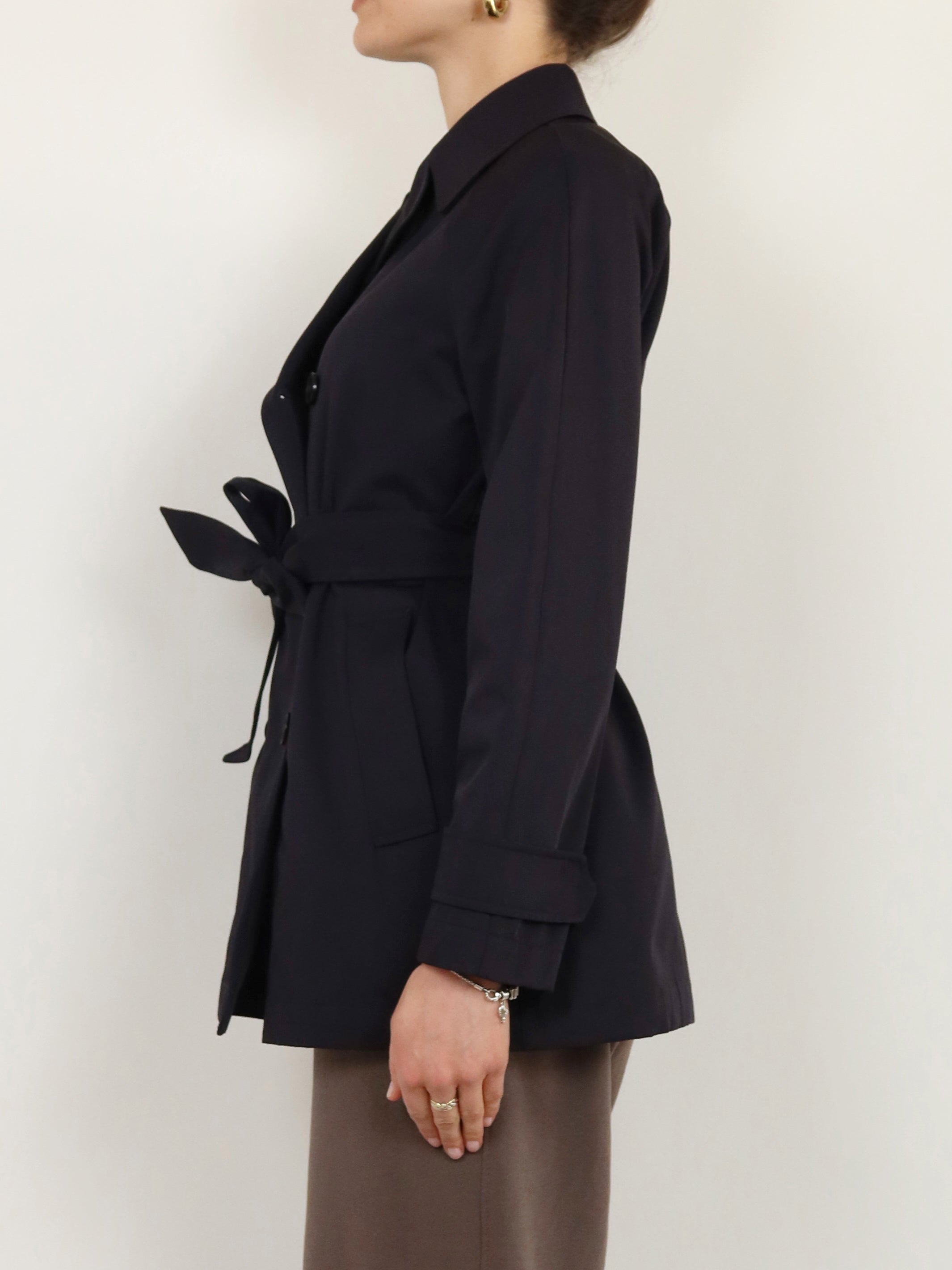 TRENCH CLASSY SHORT EM ME